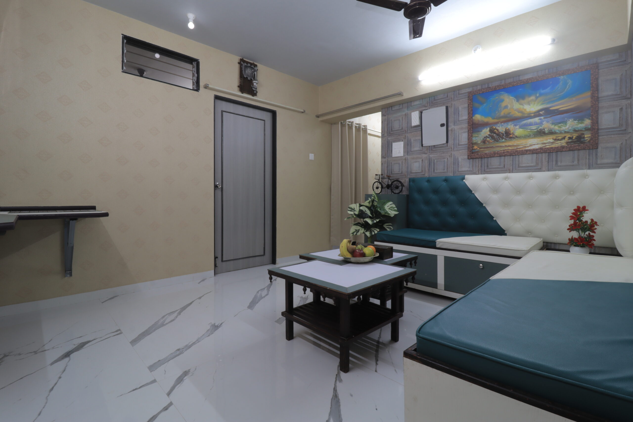 5 Reasons Students Prefer Living Near NMIMS in Vile Parle West