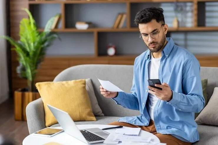 Budgeting 101: Managing Your Finances While Living in a PG