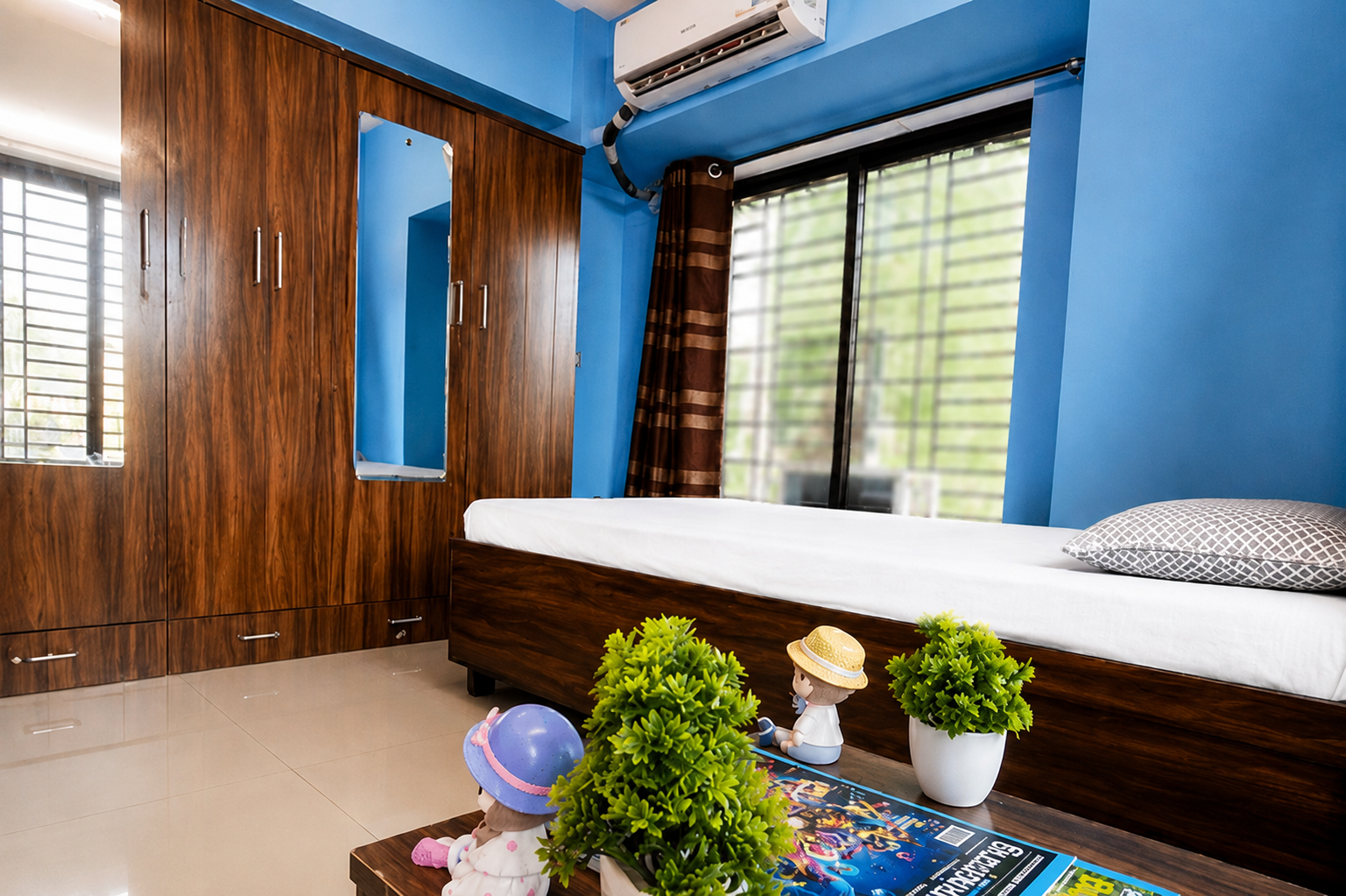 PSL Lower Parel Single Sharing (1)